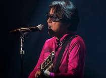 藤井フミヤ